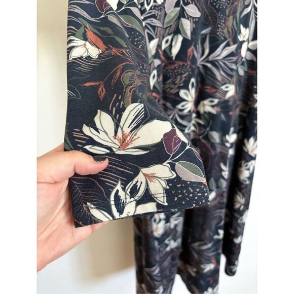 Garnet Hill seamed knit trapeze dress size small - Picture 5 of 8